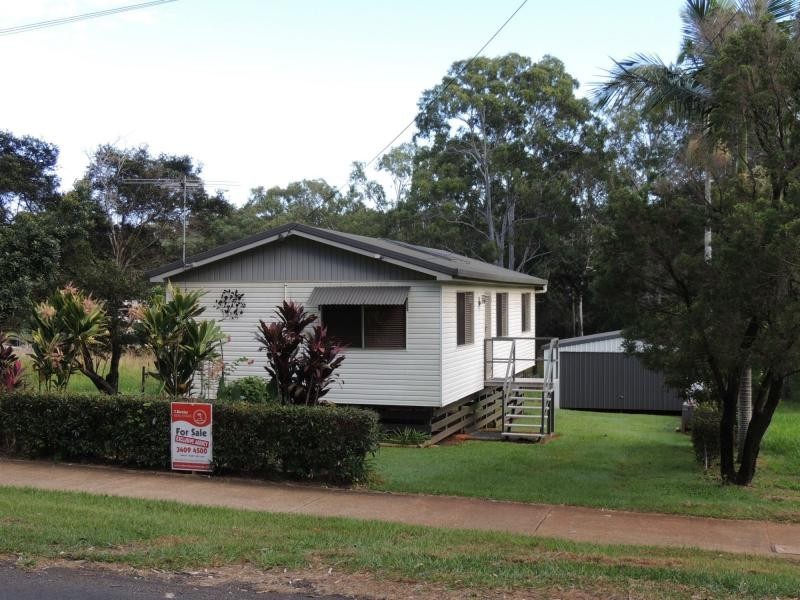 66 Lucas Drive, Lamb Island QLD 4184