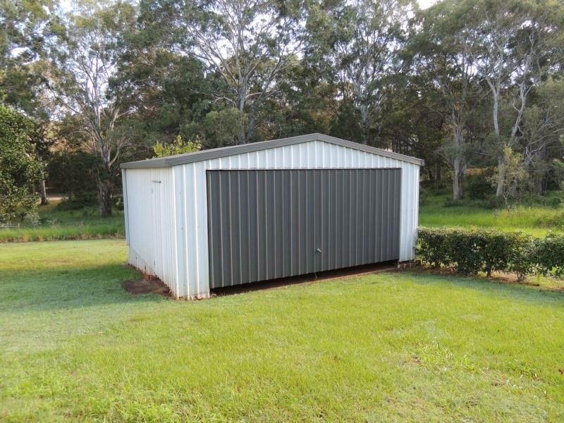 66 Lucas Drive, Lamb Island QLD 4184