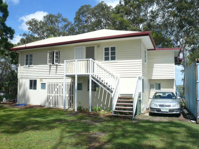 54 Charles Terrace, Macleay Island QLD 4184