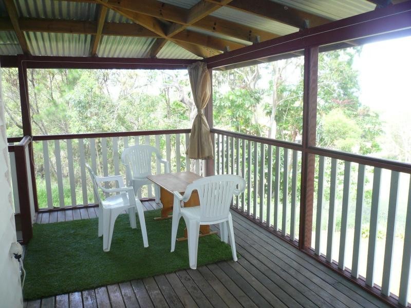 54 Charles Terrace, Macleay Island QLD 4184