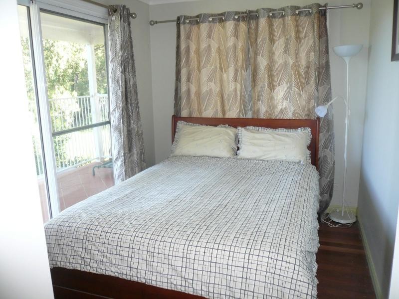4 Cotton Tree Avenue, Macleay Island QLD 4184