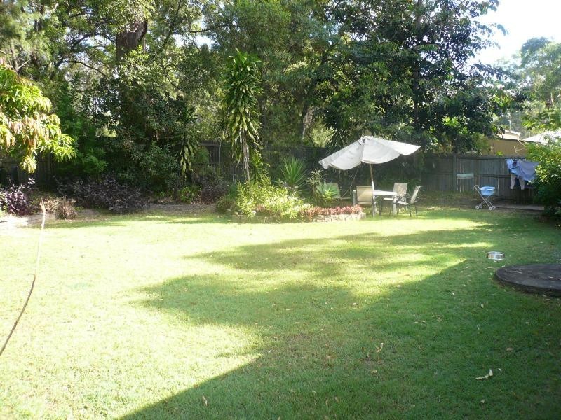 4 Wharf Street, Macleay Island QLD 4184