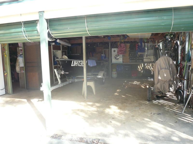 4 Wharf Street, Macleay Island QLD 4184