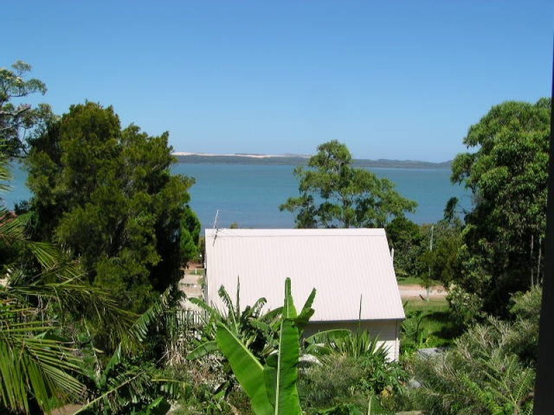 31 Leanne Street, Macleay Island QLD 4184