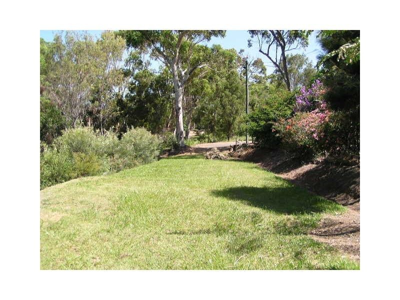 31 Leanne Street, Macleay Island QLD 4184