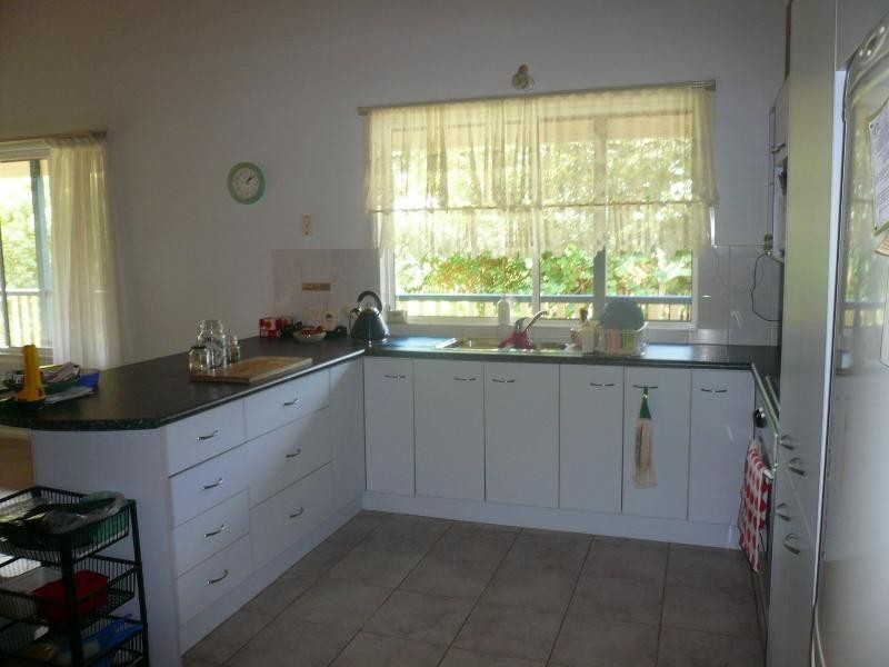 13 Marine Street, Macleay Island QLD 4184