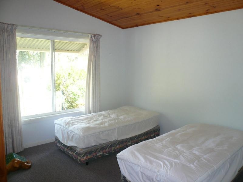 13 Marine Street, Macleay Island QLD 4184