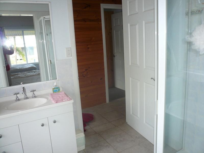 13 Marine Street, Macleay Island QLD 4184
