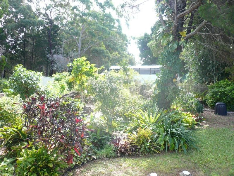 13 Marine Street, Macleay Island QLD 4184