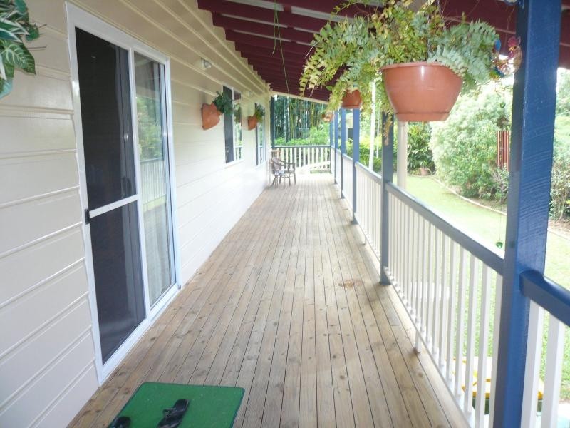 13 Marine Street, Macleay Island QLD 4184
