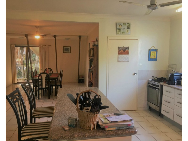 40-42 Noyes Parade, Karragarra Island QLD 4184