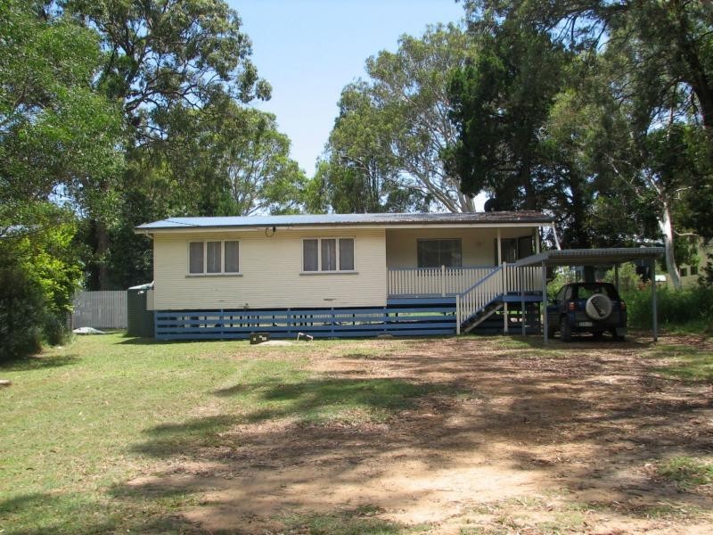 25 Tingara Street, Macleay Island QLD 4184