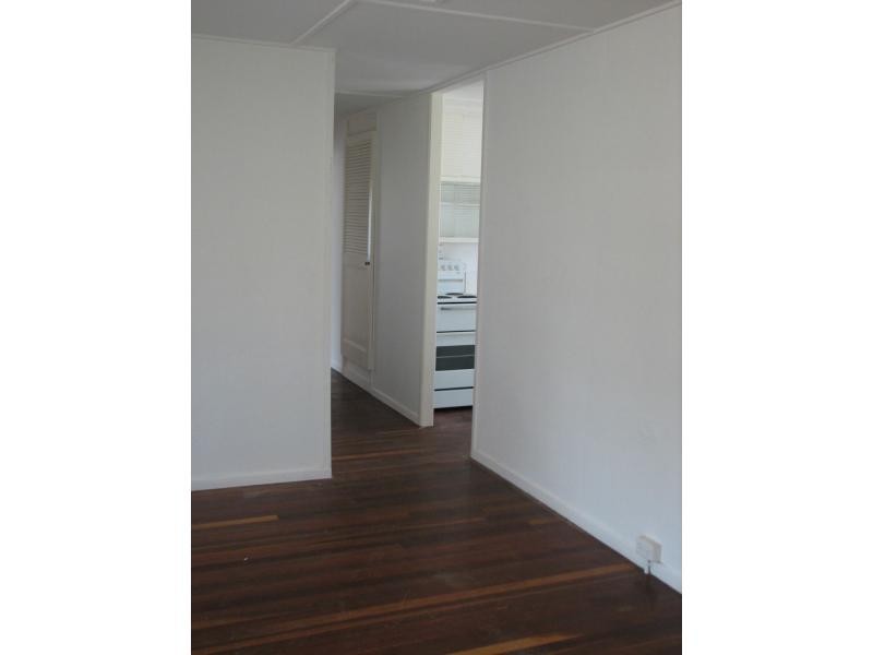 25 Tingara Street, Macleay Island QLD 4184