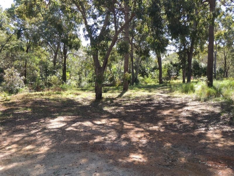 11 Pindarri Street, Lamb Island QLD 4184