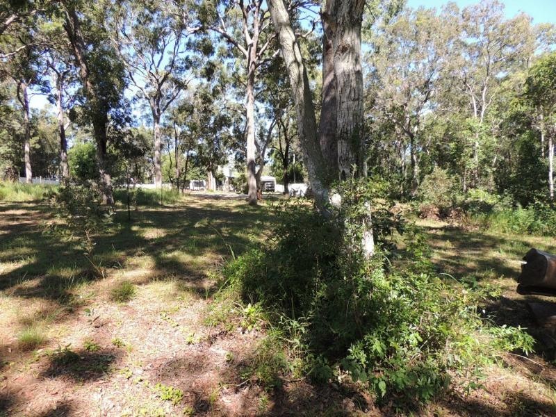 11 Pindarri Street, Lamb Island QLD 4184