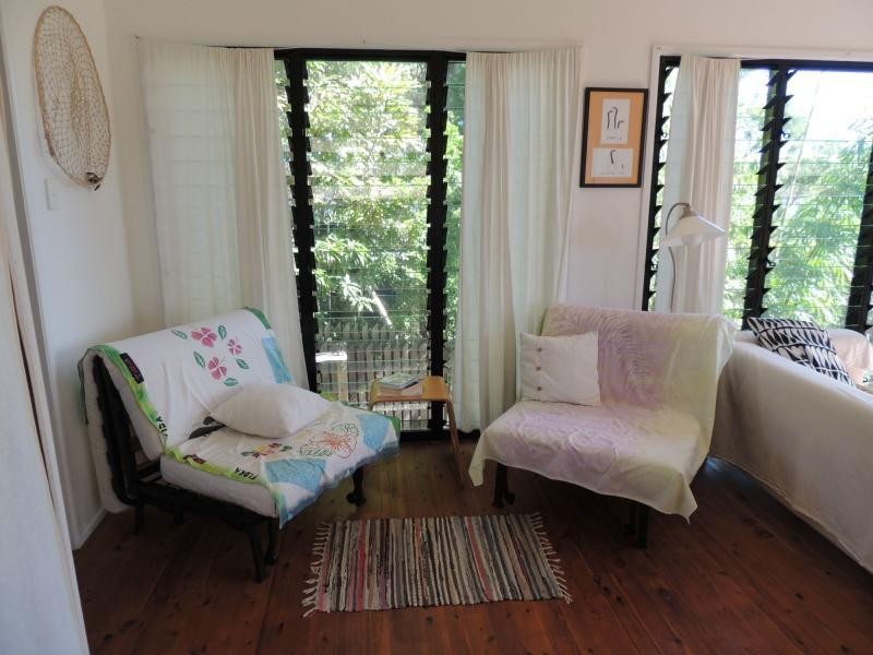 53 Crest Haven, Lamb Island QLD 4184