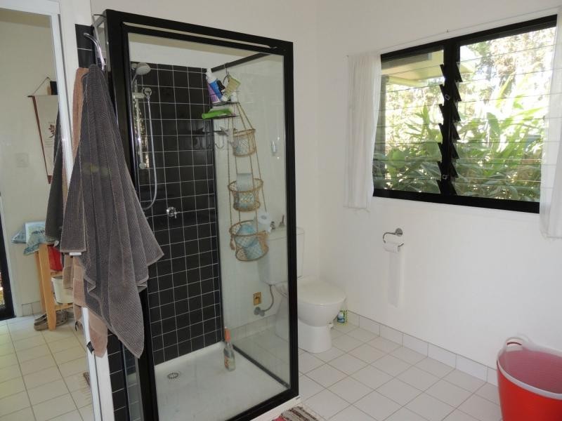 53 Crest Haven, Lamb Island QLD 4184