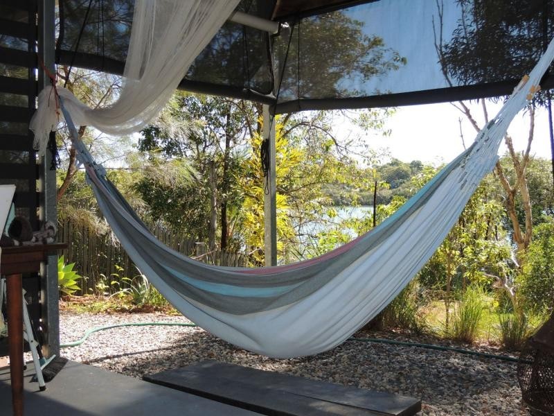 53 Crest Haven, Lamb Island QLD 4184