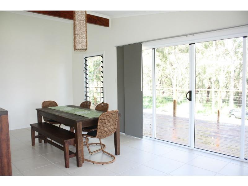 29 Tingara Street, Macleay Island QLD 4184