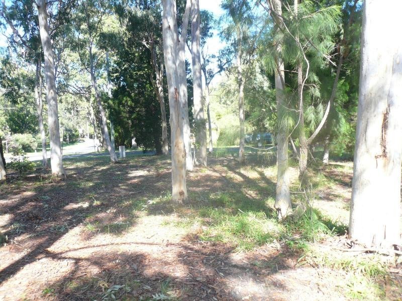 1 Kalara Street, Macleay Island QLD 4184