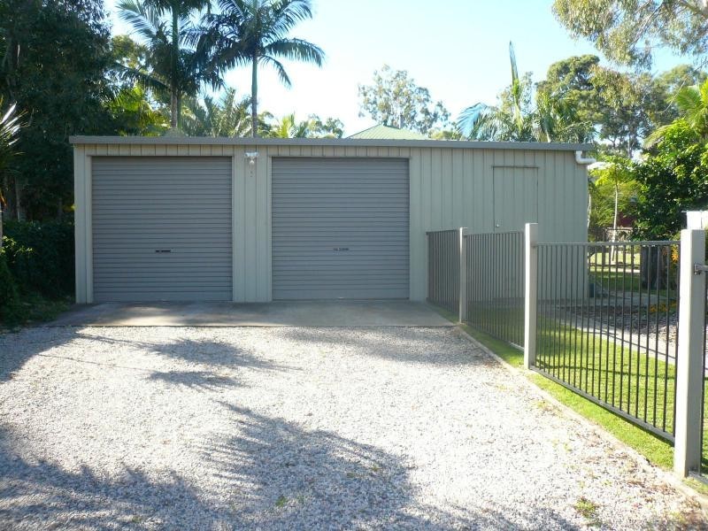 19 Benowa Street, Macleay Island QLD 4184