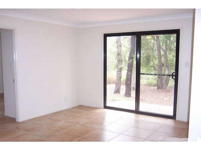 17 Allambie Street, Macleay Island QLD 4184