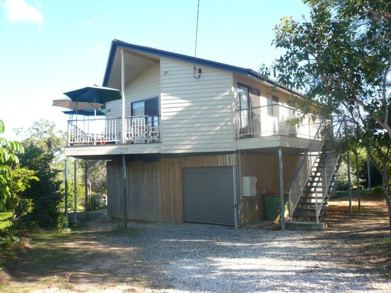 52 Eastbourne Terrace, Macleay Island QLD 4184