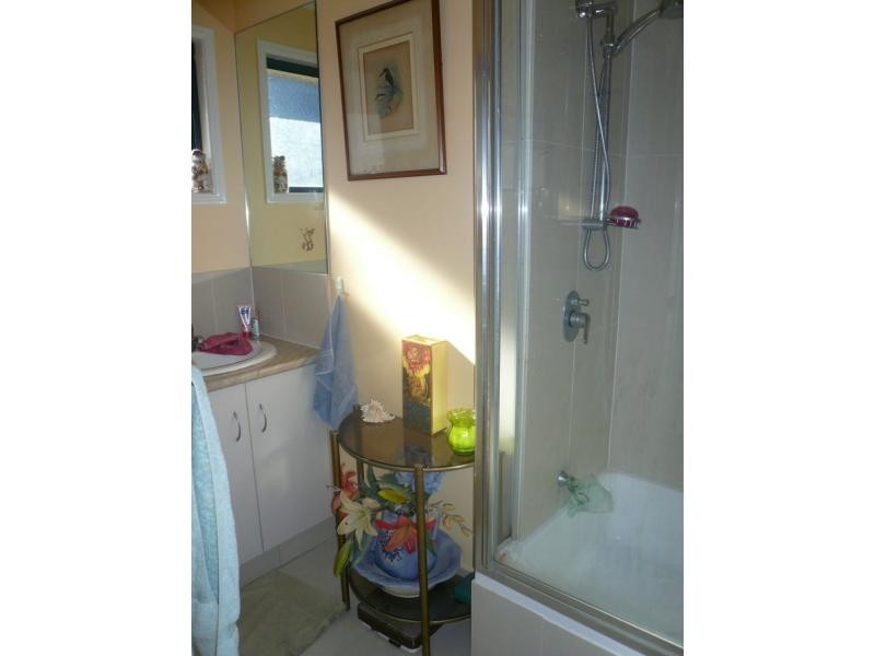 52 Eastbourne Terrace, Macleay Island QLD 4184