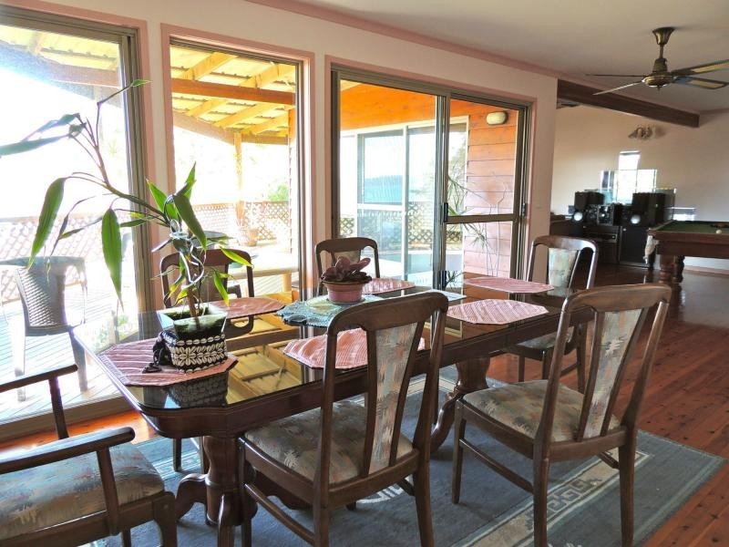 10 Koonwarra Parade, Macleay Island QLD 4184