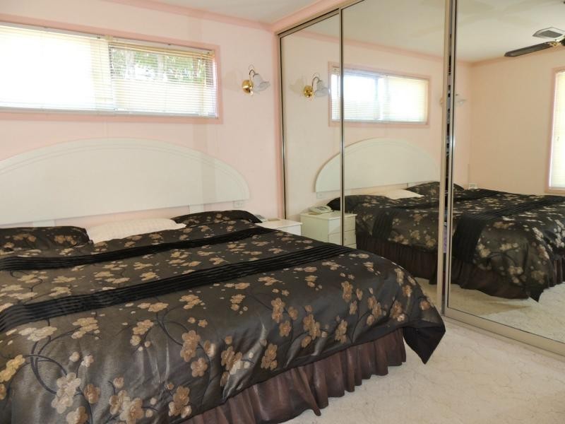 10 Koonwarra Parade, Macleay Island QLD 4184