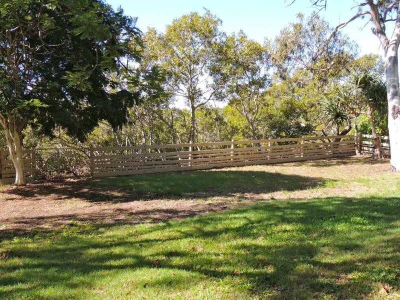 10 Koonwarra Parade, Macleay Island QLD 4184