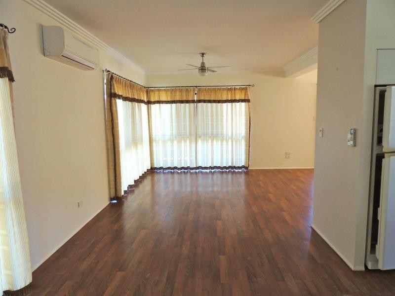 30 Paula Parade, Lamb Island QLD 4184