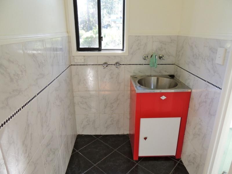 30 Paula Parade, Lamb Island QLD 4184