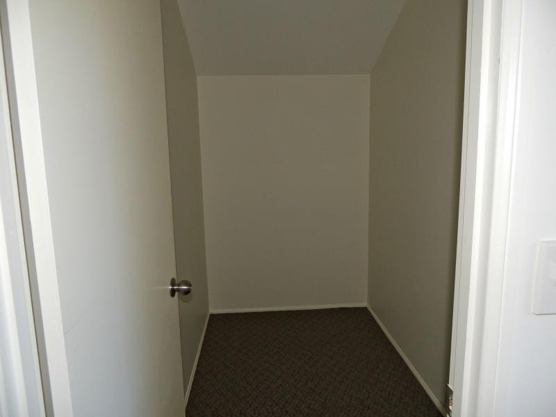 30 Paula Parade, Lamb Island QLD 4184