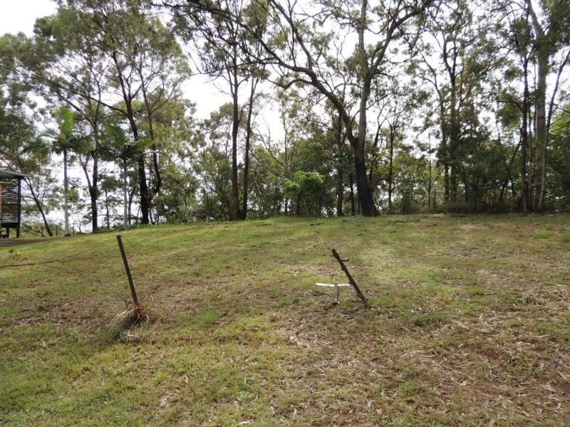75 Perulpa Drive, Lamb Island QLD 4184