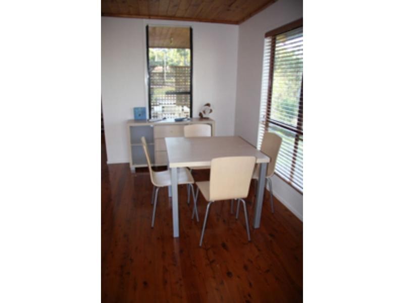 35 Jan Street, Macleay Island QLD 4184