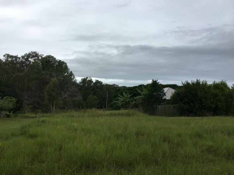 4 Almond Court, Lamb Island QLD 4184