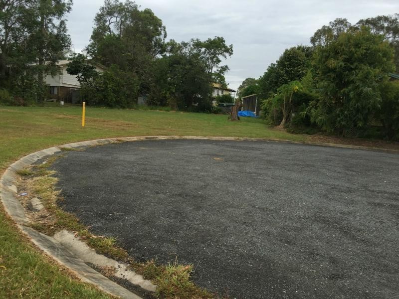 4 Almond Court, Lamb Island QLD 4184