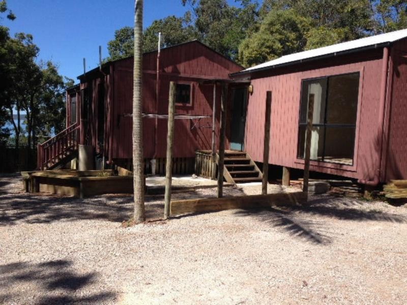 12 Ray Street, Macleay Island QLD 4184