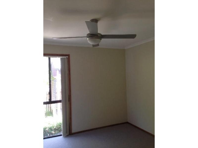 12 Ray Street, Macleay Island QLD 4184