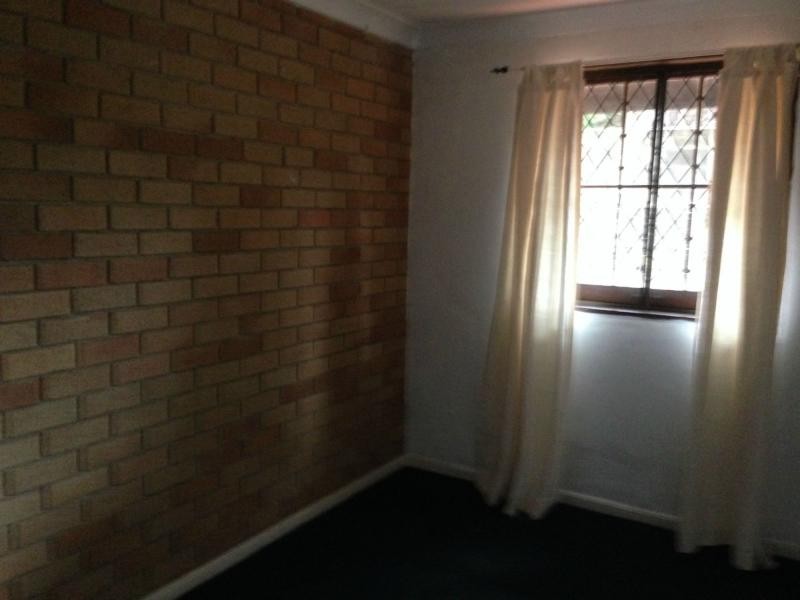 34 Kooberry Street, Macleay Island QLD 4184