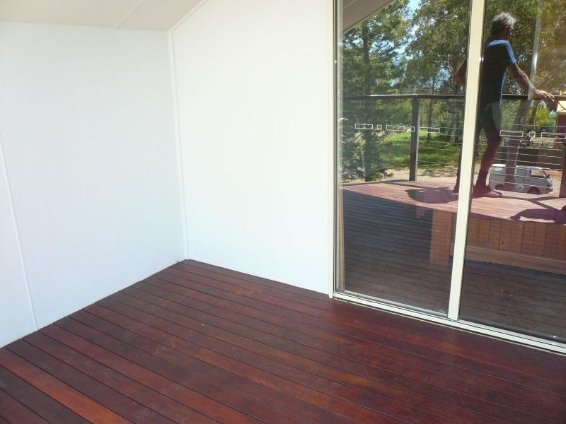 36 Blue Bay Crescent, Macleay Island QLD 4184