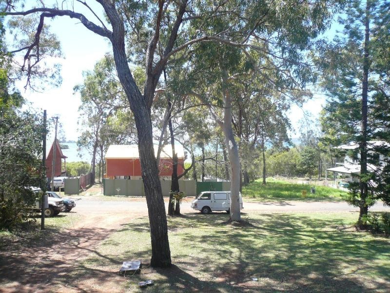 36 Blue Bay Crescent, Macleay Island QLD 4184