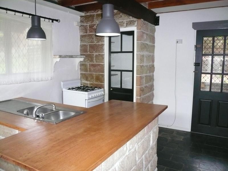 34 Kooberry Street, Macleay Island QLD 4184