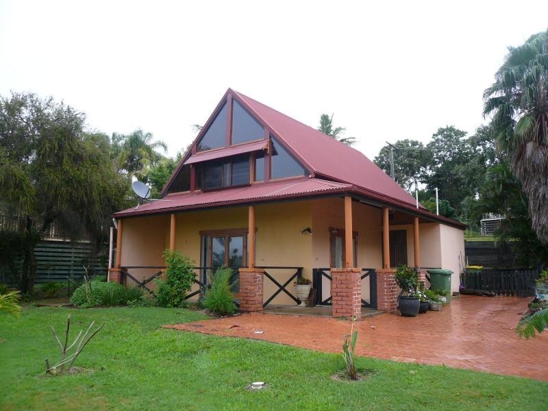 34 Kooberry Street, Macleay Island QLD 4184