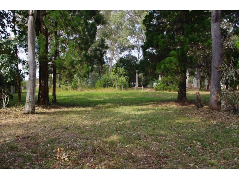 7 Junee Parade, Karragarra Island QLD 4184