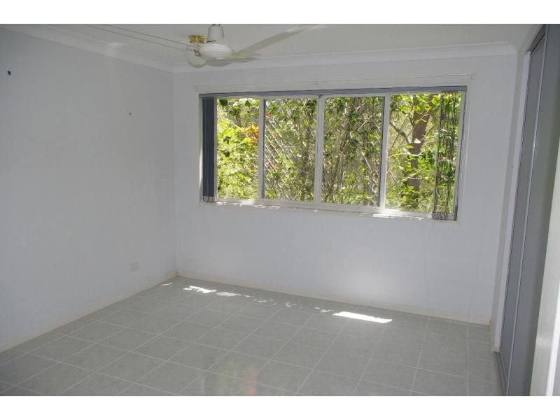 92 Beelong Street, Macleay Island QLD 4184