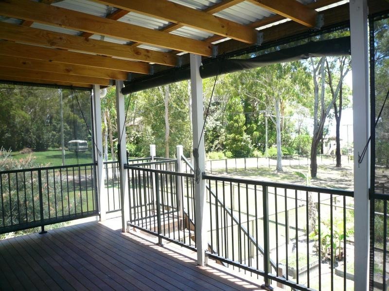 3 Dinjerra Street, Macleay Island QLD 4184