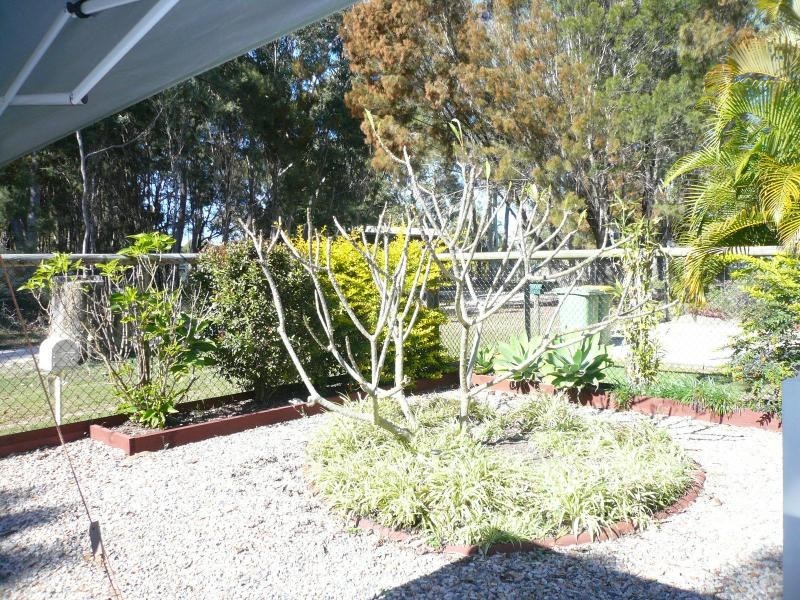 3 Dinjerra Street, Macleay Island QLD 4184
