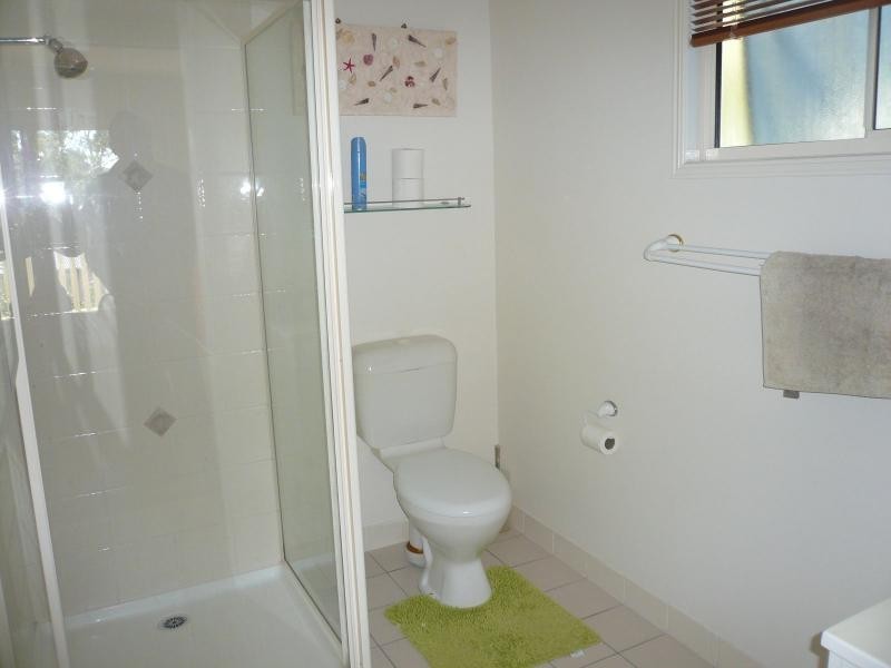 17 Francis Road, Macleay Island QLD 4184